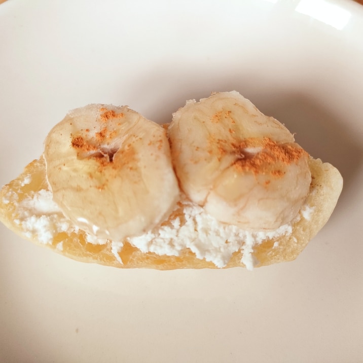 クリームチーズとバナナのハニーシナモントースト